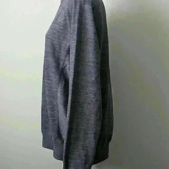 Champion Crew Neck Sweater -- Size M -- Heather Gray Varsity Athletic - Picture 5 of 10